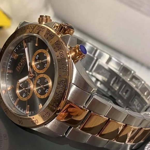 HB1513339 - Hugo Boss Men’s Ikon Two-Tone Chronograph Watch
Case Size: 46mm - Picture 7 of 9